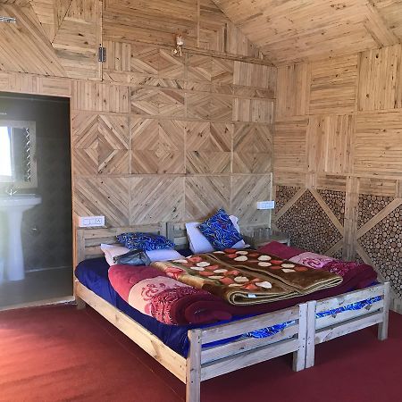 Blue Poppy Resorts Joshīmath Екстериор снимка